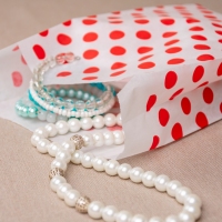 BontaBag 1 kg-os papírtasak piros pöttyös design mintával - 200 db